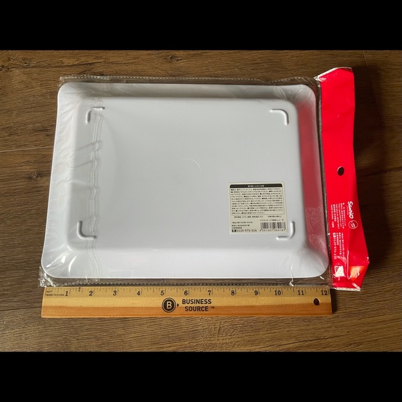 HELLO KITTY-Imported (NWT) Large Japanese Design Tray - Picture 2 of 11